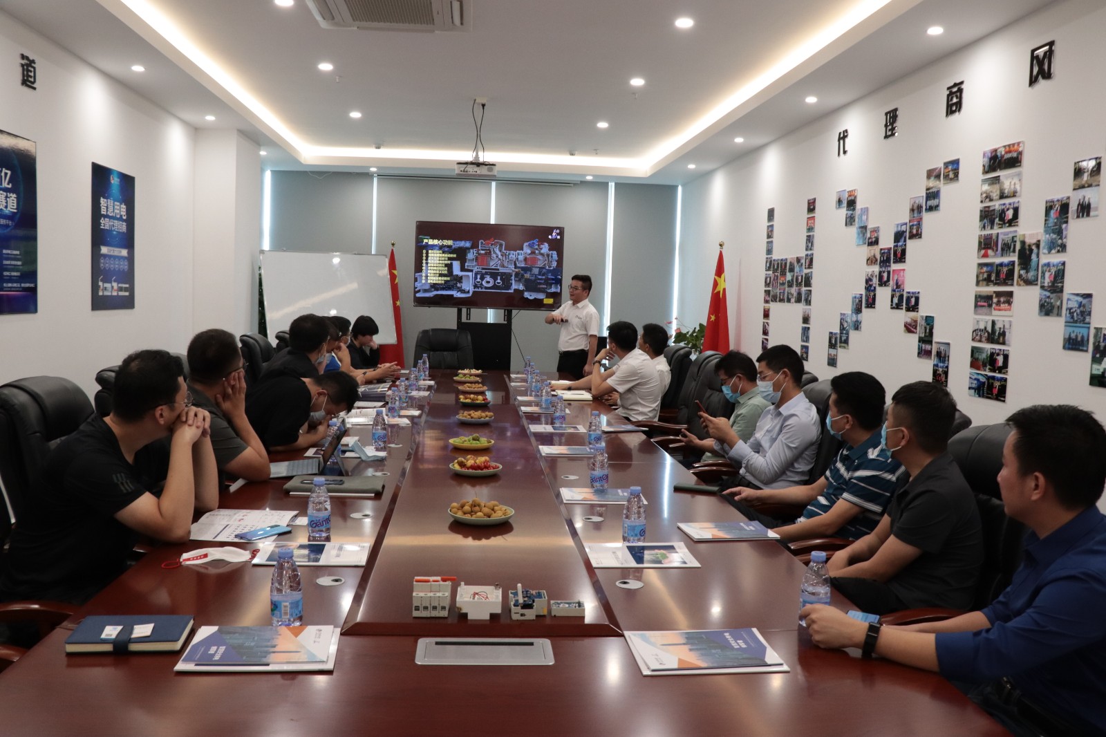 新奥能源集团领导一行莅临开云(中国)Kaiyun·官方网站科技参观指导