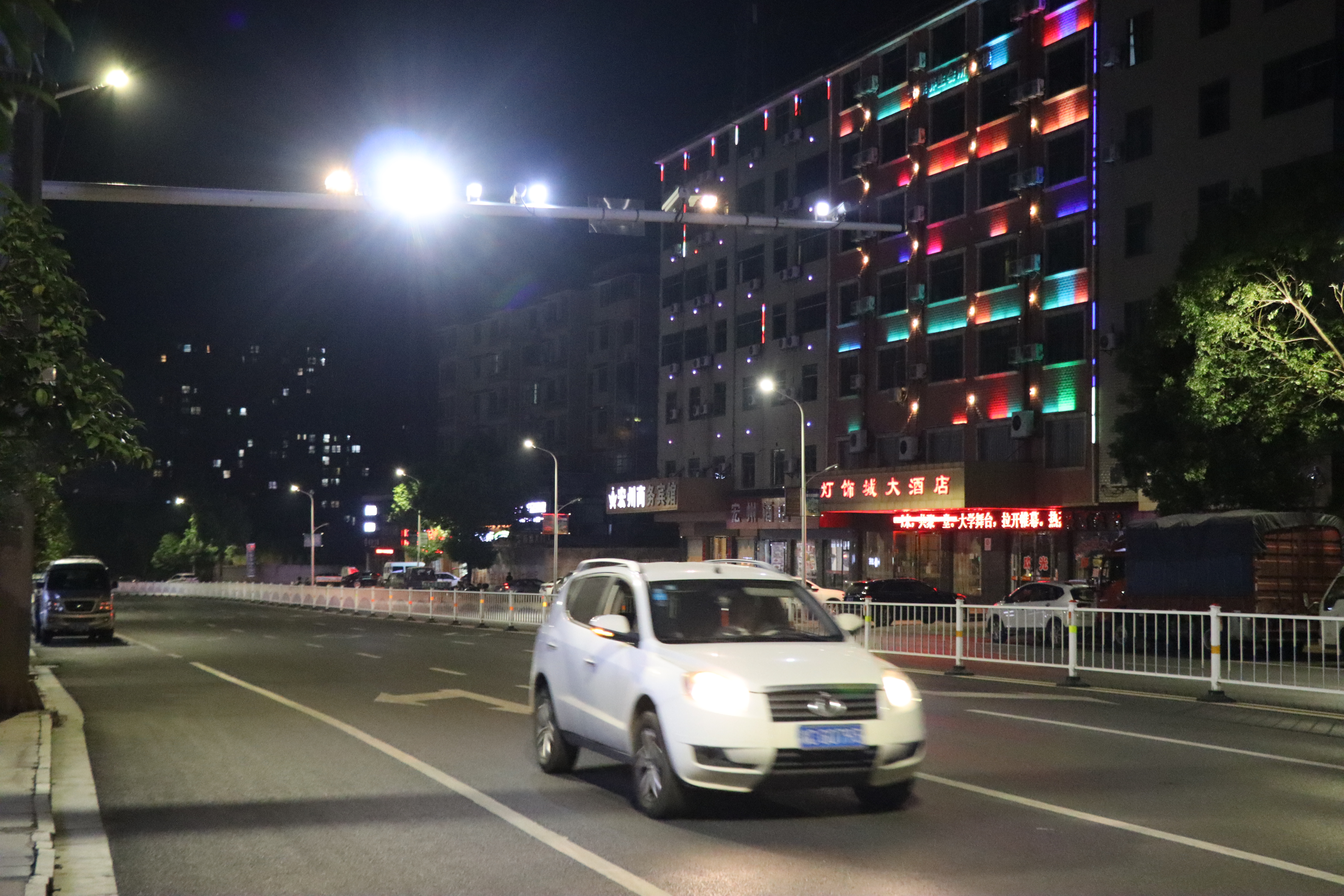 开云(中国)Kaiyun·官方网站科技-颠覆传统路灯概念助推碳中和技术创新